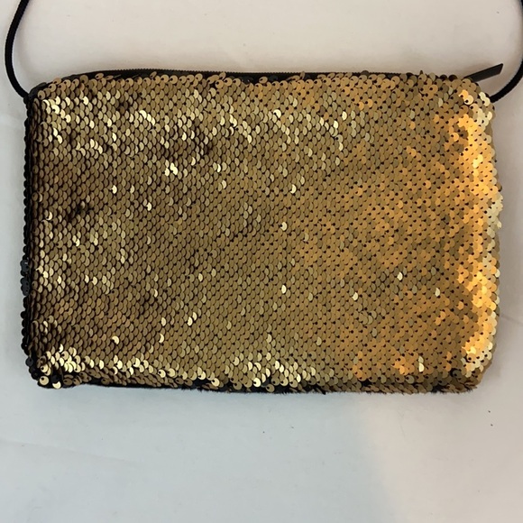 Reneshanta Black and Gold Sequined Soft Purse - Picture 4 of 7